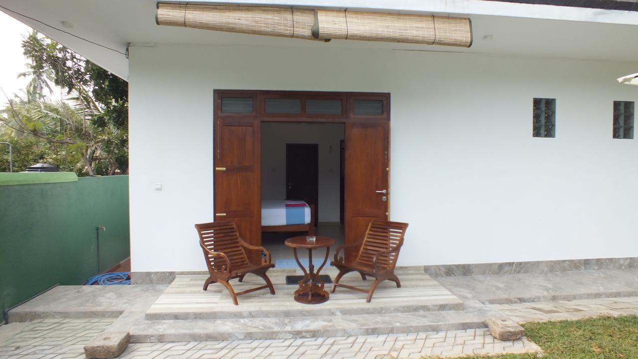 Villa Tanzanite Хиккадува Экстерьер фото