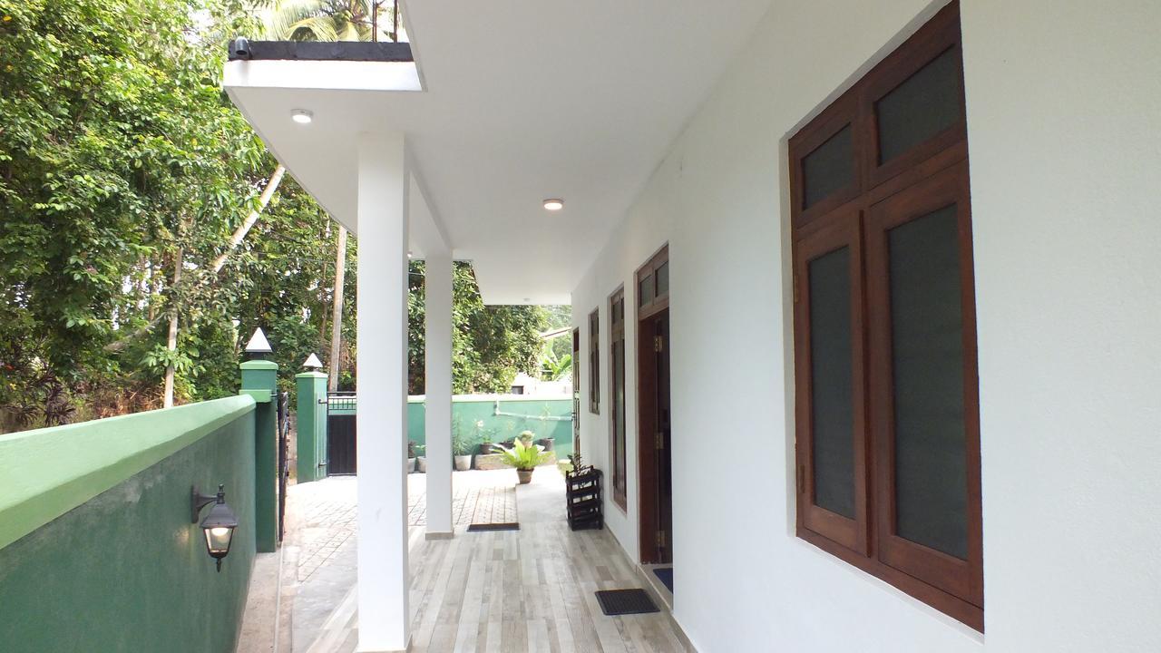 Villa Tanzanite Хиккадува Экстерьер фото