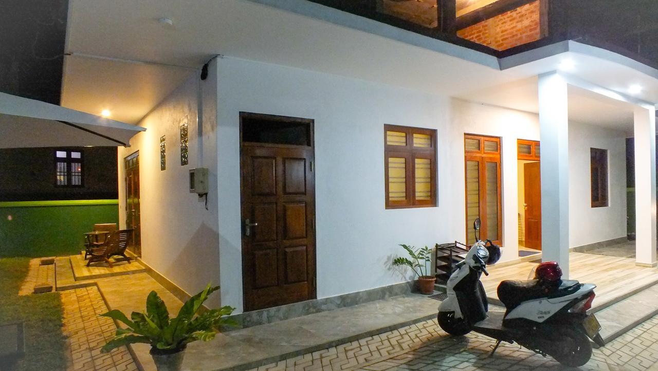 Villa Tanzanite Хиккадува Экстерьер фото